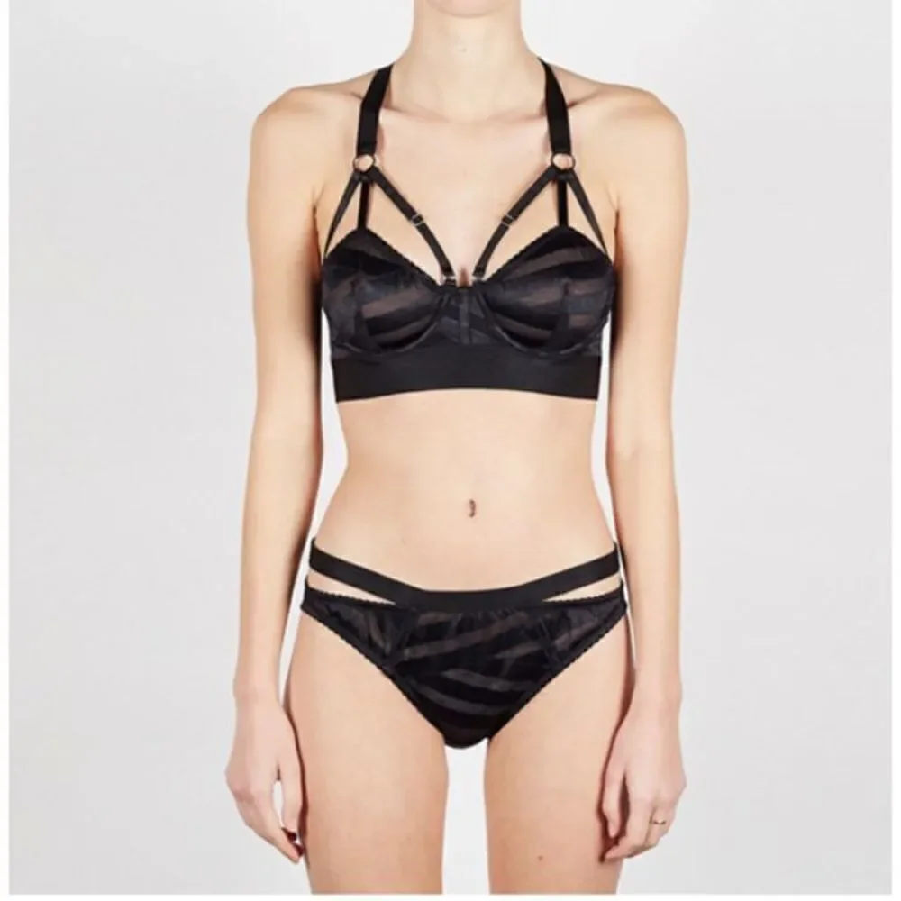 Lonely Label Lulu Underwire Mid Line Bra